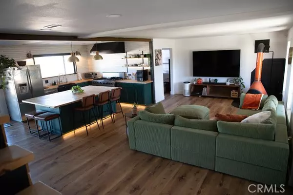 Oak Hills, CA 92344,7071 Cascade Ave.