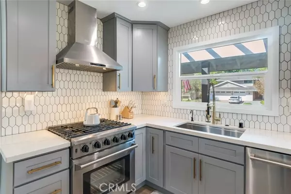 Yorba Linda, CA 92886,5312 Kentwater Place