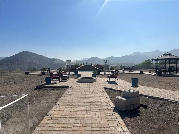 Lake Elsinore, CA 92532,101 Via De La Valle