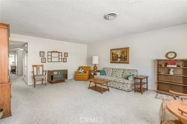 Calimesa, CA 92320,217 Summit View