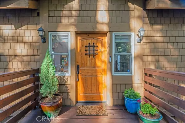 Lake Arrowhead, CA 92385,813 Greenbriar Drive