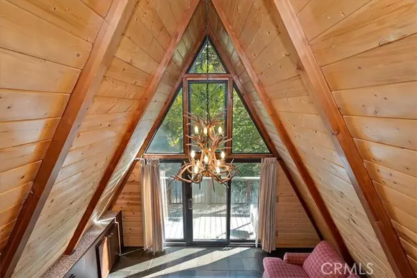 Arrowbear, CA 92382,33005 Arrowbear