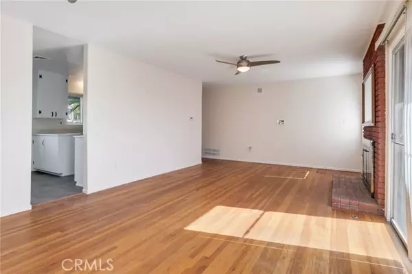 Riverside, CA 92507,194 West Blaine Street