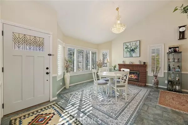 Corona, CA 92883,13342 Cloudburst Drive