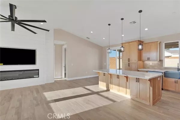 Victorville, CA 92392,16618 Country Ranch Court