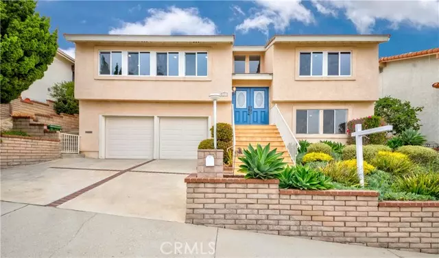 1622 Laraine Circle, San Pedro, CA 90732