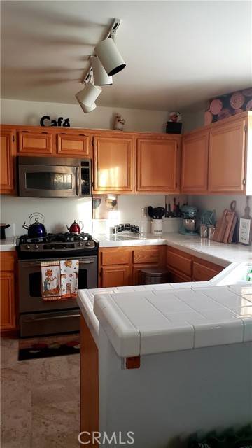 Victorville, CA 92394,14433 El Grande Way