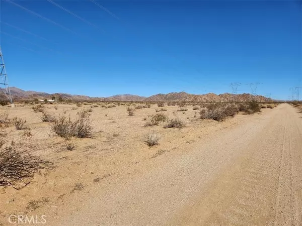 Lucerne Valley, CA 92356,0 Huff Road