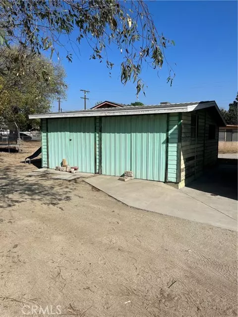 Fontana, CA 92335,9317 Juniper Avenue