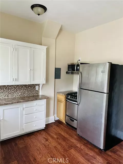 Redlands, CA 92373,224 West Olive Avenue
