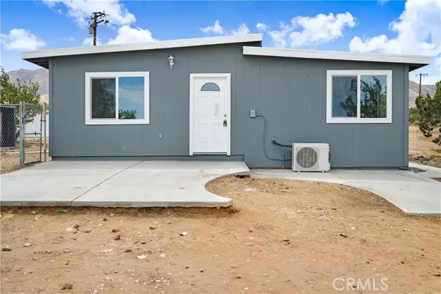 20240 Juniper Road, Apple Valley, CA 92308