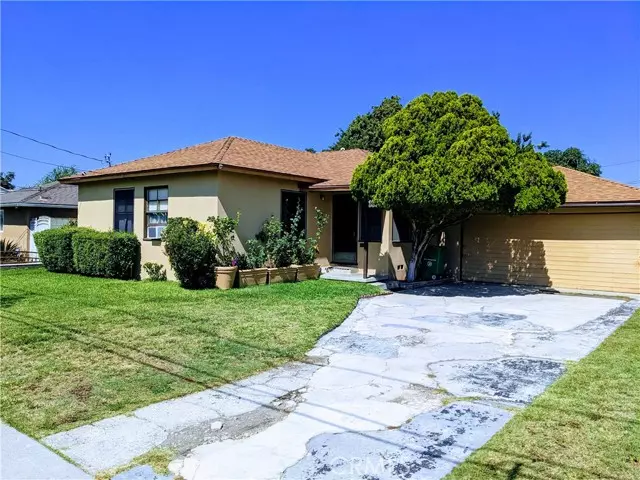 1415 West Borchard Avenue, Santa Ana, CA 92704