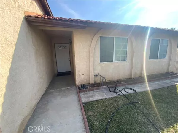 Fontana, CA 92335,15723 Granada Avenue