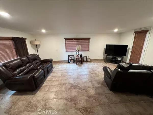 Riverside, CA 92504,4386 Santee Place