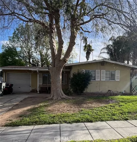 3973 Overland Street, Riverside, CA 92503