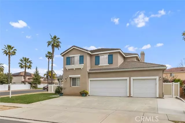 17886 Orangewood Lane, Riverside, CA 92503