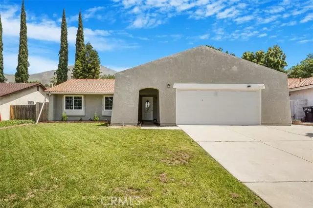 2673 Mercedes Avenue, Highland, CA 92346