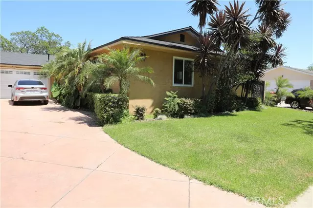 1105 North Linwood Avenue, Santa Ana, CA 92701