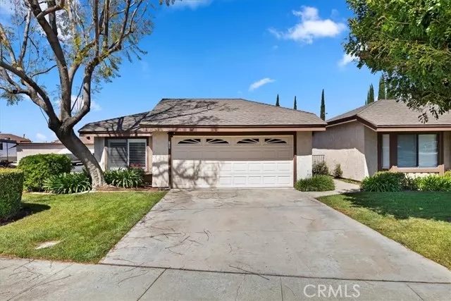 2974 Hyde Park Circle, Riverside, CA 92506