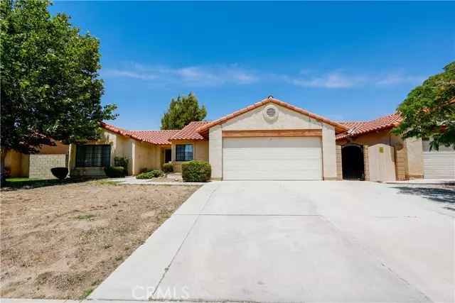 4917 Halen Street, Palmdale, CA 93552