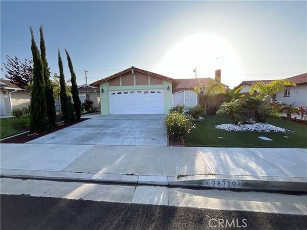 24719 Neptune Avenue, Carson, CA 90745