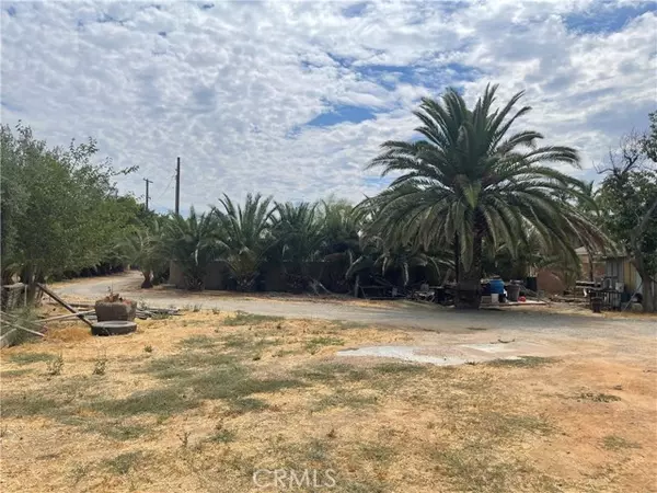 Jurupa Valley, CA 92509,3865 Fox Tail