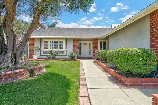 Huntington Beach, CA 92646,21052 Miramar Lane