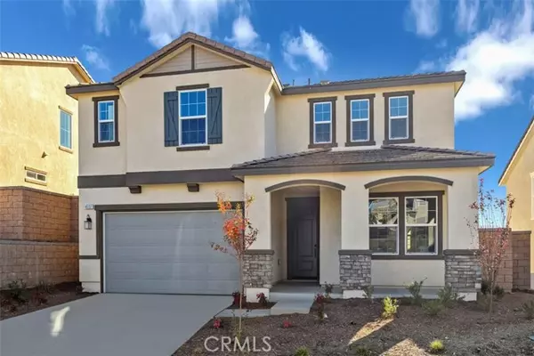 45137 Kingbird Lane, Lake Elsinore, CA 92532