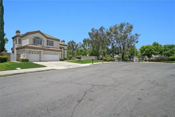 Highland, CA 92346,29111 Sandlewood Place