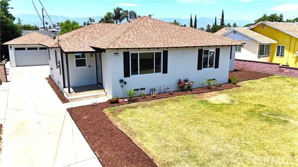 164 West Van Koevering Street, Rialto, CA 92376