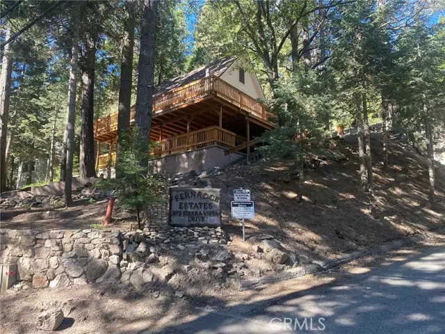 Twin Peaks, CA 92391,876 Sierra Vista Drive