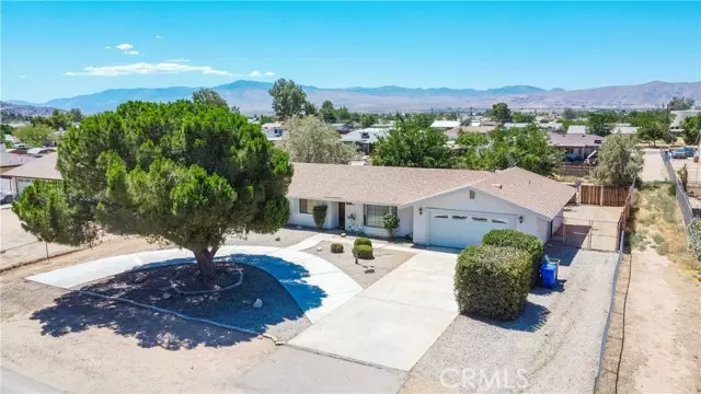 22717 Shawnee Road, Apple Valley, CA 92308