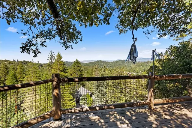 26329 Spyglass West Drive, Lake Arrowhead, CA 92352