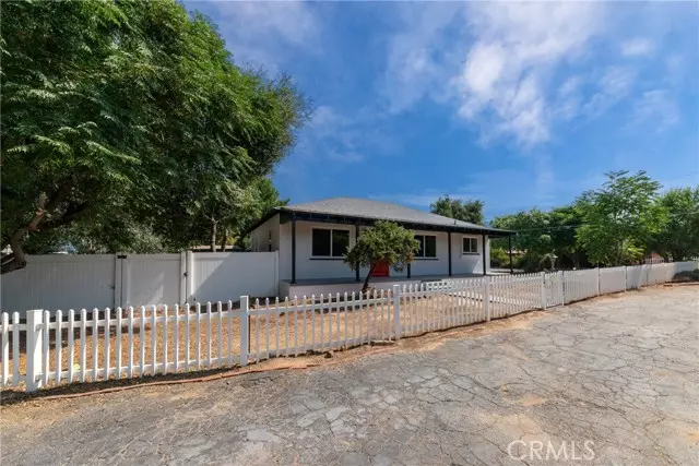 356 West Avenue L, Calimesa, CA 92320