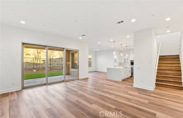 Chatsworth, CA 91311,21239 W. Wildflower Way