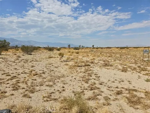 Lucerne Valley, CA 92356,10252 Santa Fe Road