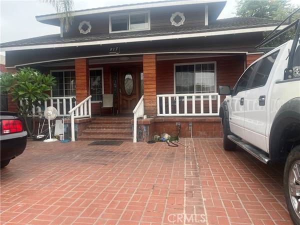 817 West 53rd St, Los Angeles, CA 90037