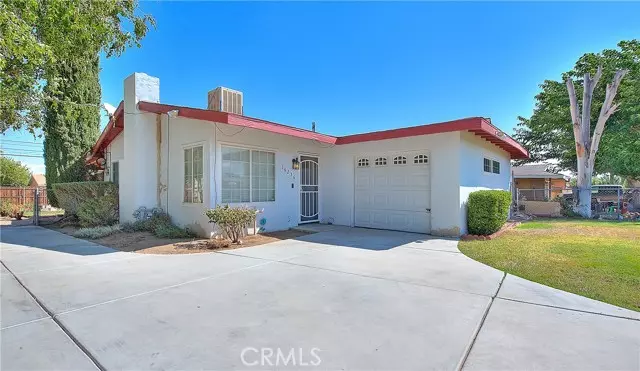 16236 Chestnut Street, Hesperia, CA 92345