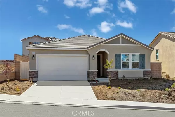 45141 Kingbird Lane, Lake Elsinore, CA 92532