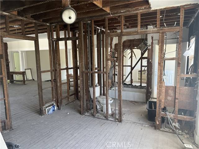 Sun Valley, CA 91352,7865 Sancola Avenue
