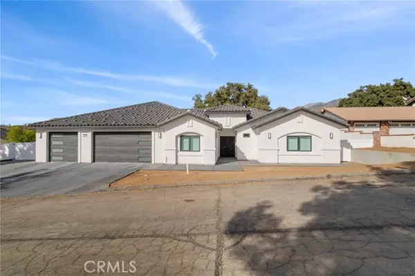 37000 Oak View Road,  Yucaipa,  CA 92399