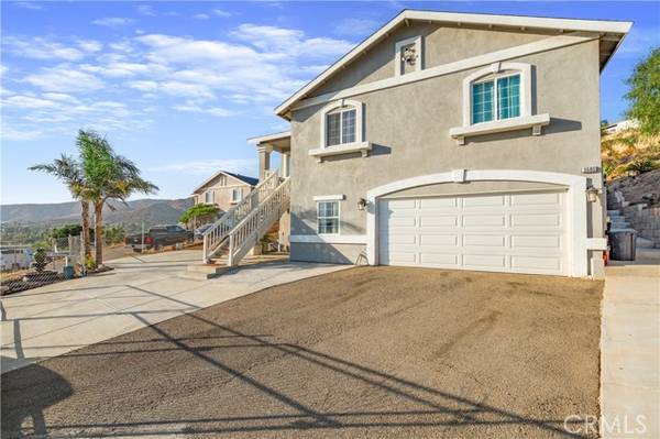 3595 Manor Drive, Jurupa Valley, CA 92509