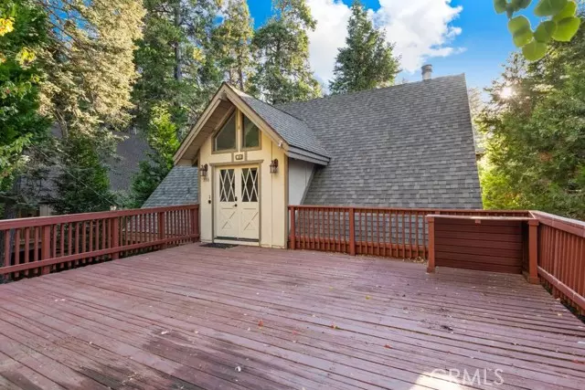 Lake Arrowhead, CA 92352,338 Mittry Lane