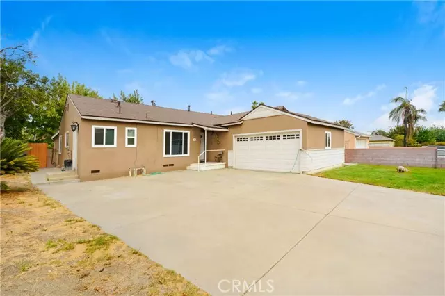 Fontana, CA 92336,17308 Malaga Street