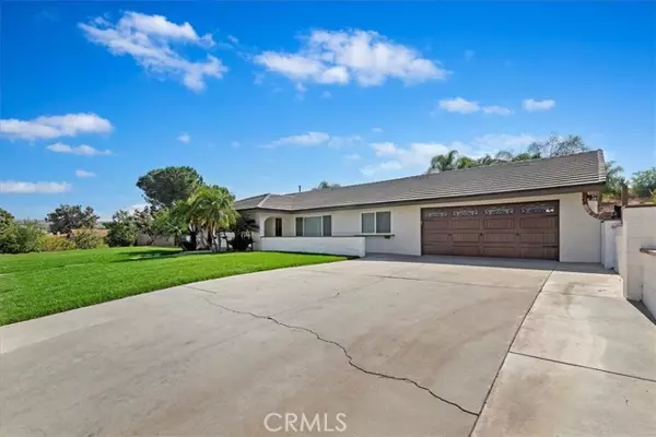 Riverside, CA 92504,15787 Pounders Drive