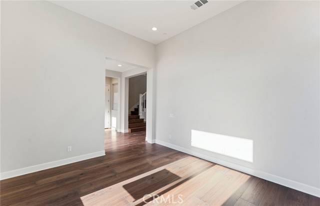 Chatsworth, CA 91311,11722 Canoga Drive