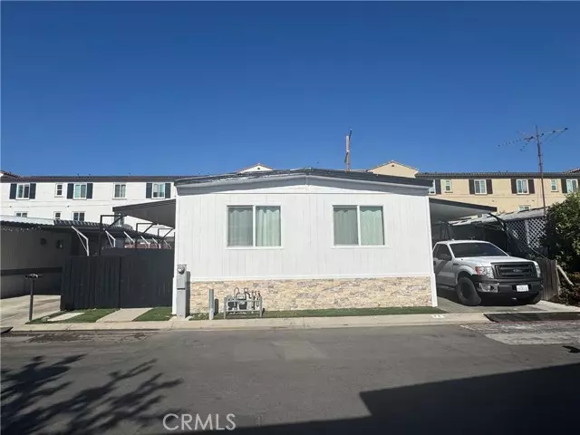 650 La Seda Road, La Puente, CA 91744