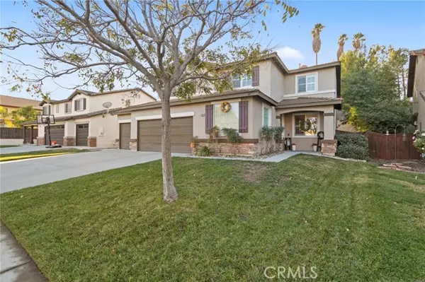 Riverside, CA 92503,17385 Hawkwood Drive