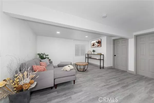 Riverside, CA 92507,2127 10th Street