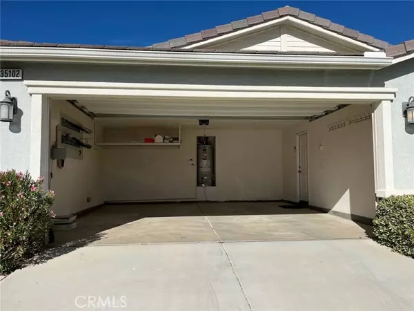 Lake Elsinore, CA 92532,35102 Caraway Court